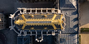 La Chapelle royale retrouve ses dorures grâce à un Suisse