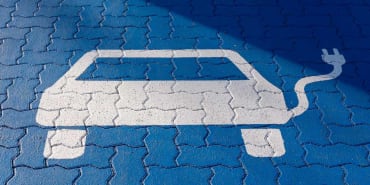 Debunking 10 myths about electric vehicles