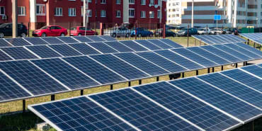 Comunità solari: una soluzione per l’accesso all’energia pulita negli Stati Uniti 