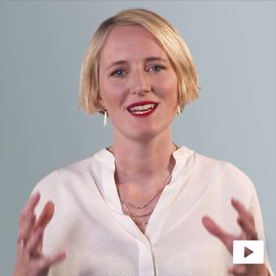 Pourquoi les femmes devraient investir dans les femmes