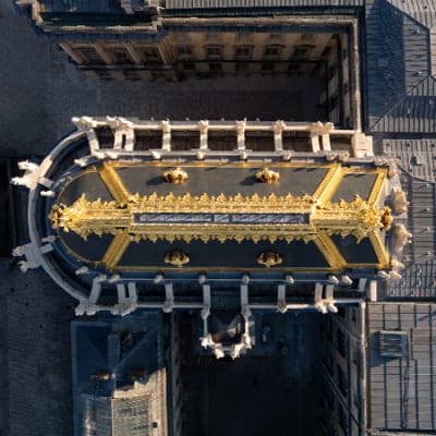 The Royal Chapel at Versailles gilded once more, courtesy of Swiss generosity