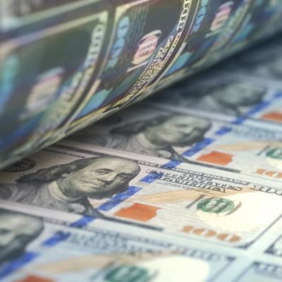 Warum der US-Dollar noch länger stark bleiben könnte