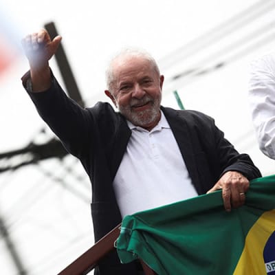 Lula gewinnt Präsidentschaftswahl in Brasilien und sieht sich einem gespaltenen Kongress gegenüber