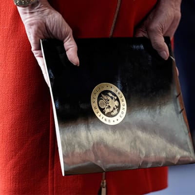 US stimulus deal underpins rebound as Democrats point to more