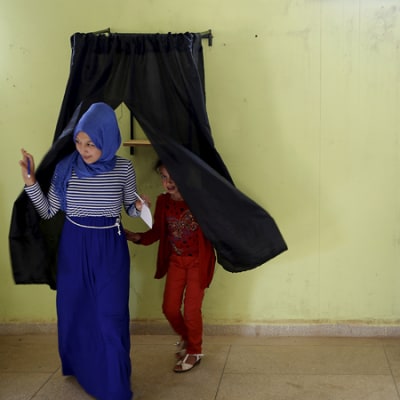 2018 politics in emerging markets: risks or opportunities?
