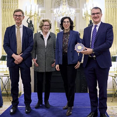 La fondazione svizzera Philanthropia insignita del riconoscimento di Grande mecenate della cultura francese
