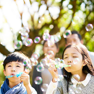 Diverse but undivided: how centi-millionaire families can manage wealth with purpose 