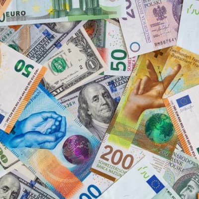 Swiss bonds: the benefits vs foreign-currency bonds 