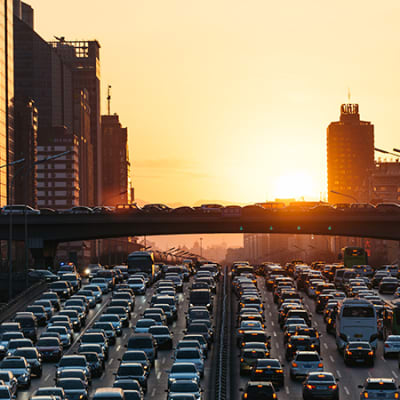 Building trouble: how global road projects threaten climate targets