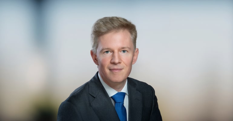 Philippe Descheemaeker joins LOIM to spearhead private-markets sales