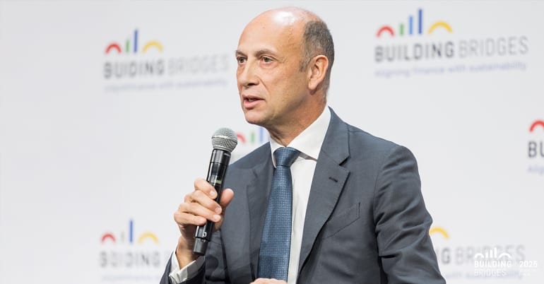 Building Bridges 2025 / Pierre Albouy.