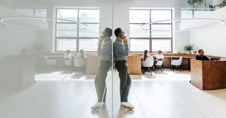 Why should entrepreneurs choose a private bank?