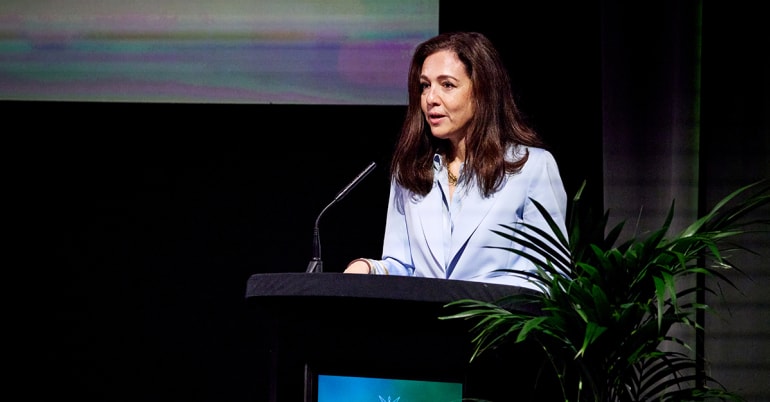 “Active investing starts where consensus ends” – interview with Bettina Ducat