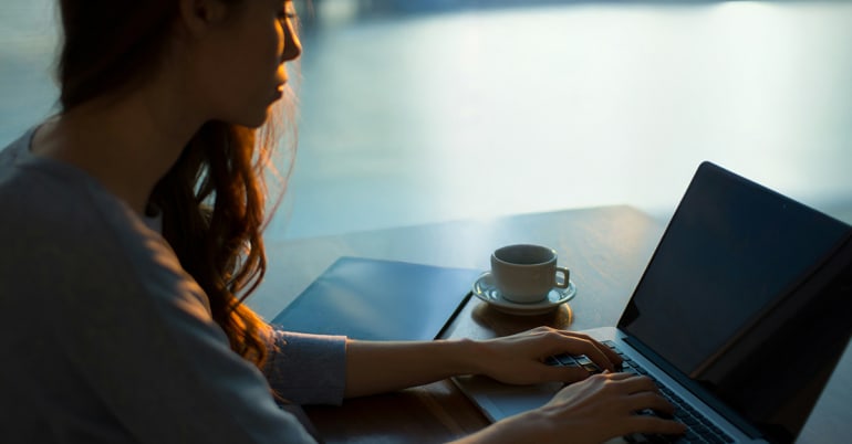 Combler l'écart de valorisation : comment les femmes entrepreneures peuvent préparer une cession réussie